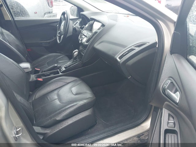 Ford Focus Titanium 2015 1FADP3N22FL381713 Image 5