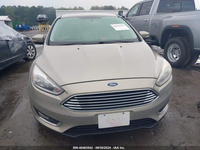 Ford Focus Titanium 2015 1FADP3N22FL381713 Image 6