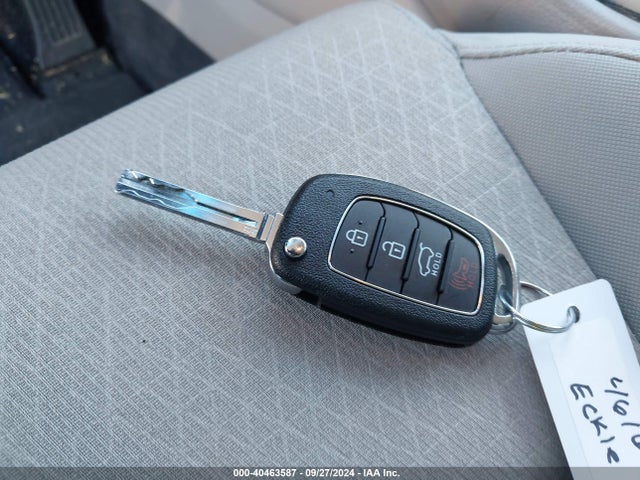 Hyundai TUCSON SE 2018 KM8J2CA40JU625389 Image 11