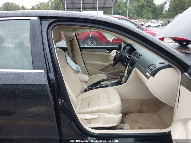 1VWBN7A33EC032973 Volkswagen Passat 2.0l Tdi Se