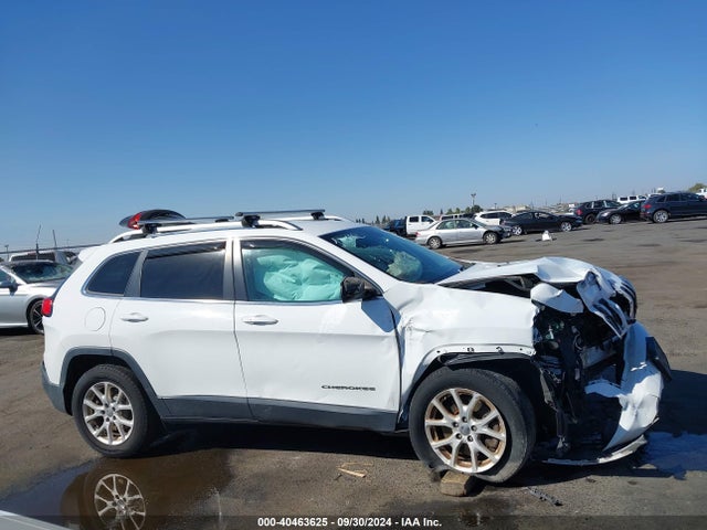 Jeep Cherokee Latitude 2015 1C4PJMCS0FW755610 Image 14