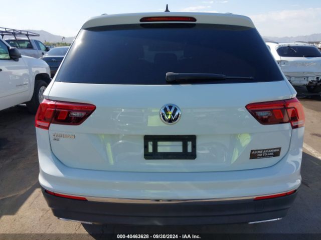3VV3B7AX9LM125691 Volkswagen Tiguan 2.0t Se/2.0t Se R-line Black/2.0t Sel