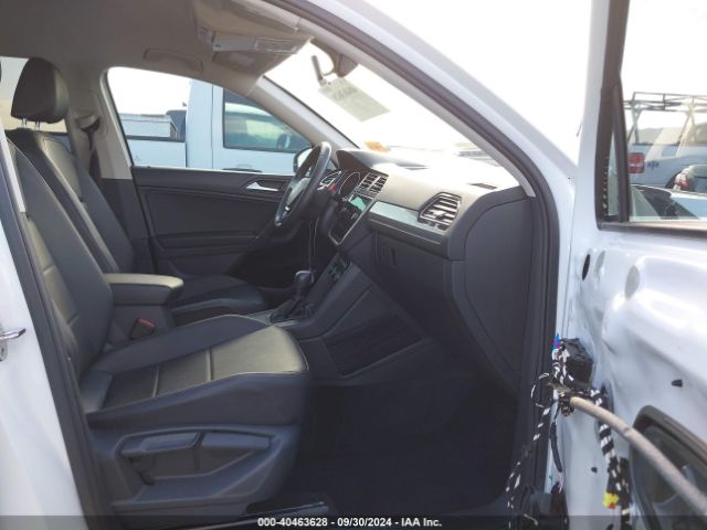 3VV3B7AX9LM125691 Volkswagen Tiguan 2.0t Se/2.0t Se R-line Black/2.0t Sel