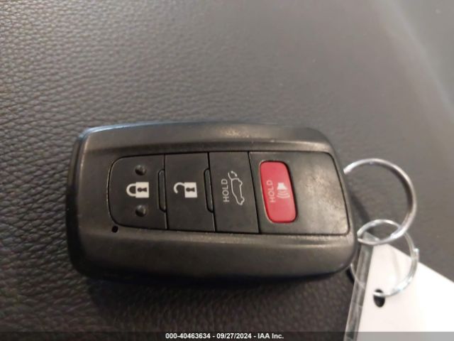 JTM16RFV7ND057578 Toyota Rav4 Hybrid Se