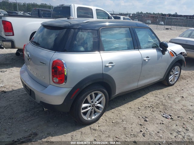 2013 MINI COUNTRYMAN WMWZB3C58DWR35616 Photo 3