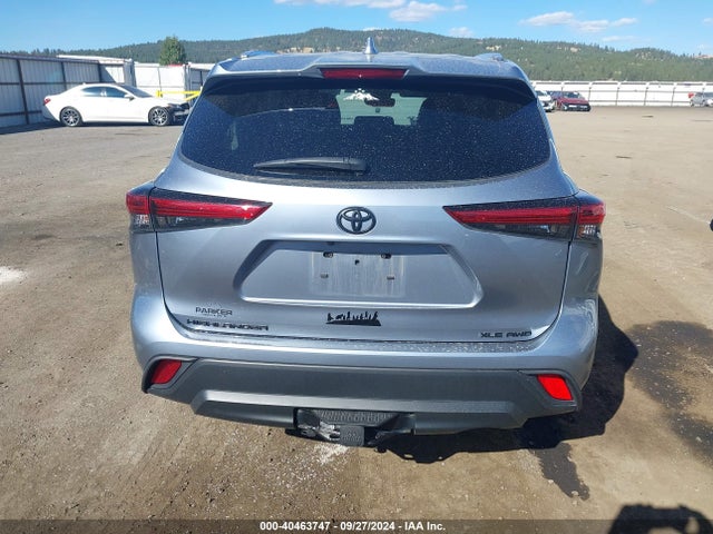 Toyota Highlander Xle 2021 5TDHZRBH9MS098464 Image 16