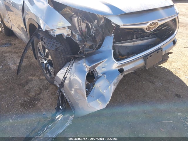Toyota Highlander Xle 2021 5TDHZRBH9MS098464 Image 6