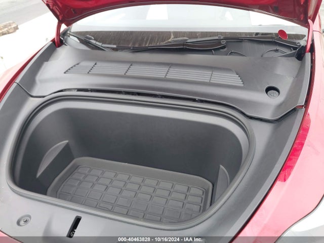 2024 TESLA MODEL Y 7SAYGDEE0RF082288 Photo 9