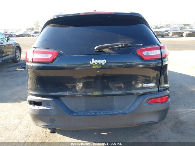 1C4PJLCB2FW536495 Jeep Cherokee Latitude