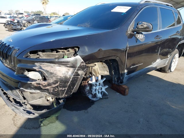 1C4PJLCB2FW536495 Jeep Cherokee Latitude