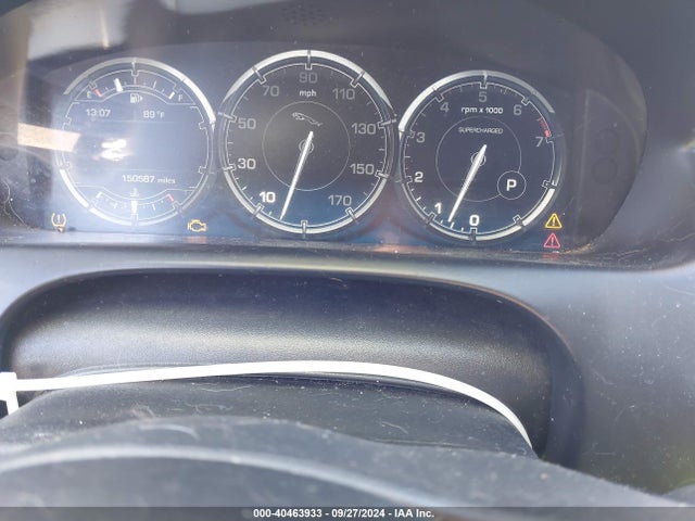 2011 JAGUAR XJ SAJWA1GE1BMV16220 Photo 6