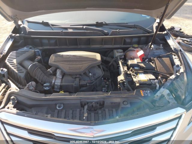 1GYKNCRS8JZ242140 Cadillac XT5 LUXURY