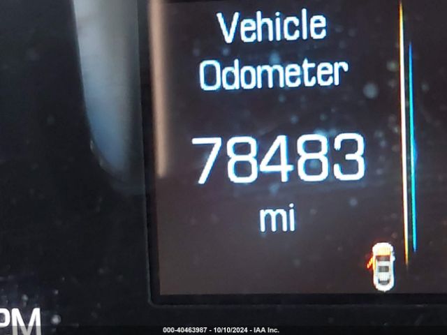1GYKNCRS8JZ242140 Cadillac XT5 LUXURY