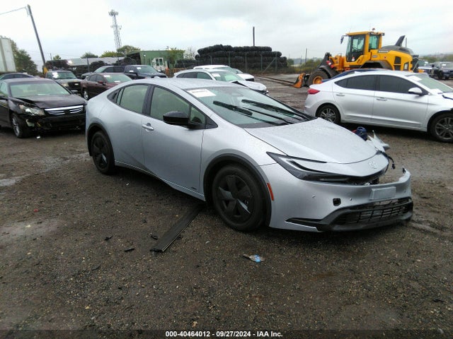 2024 JTDADABU8R3016084 main image