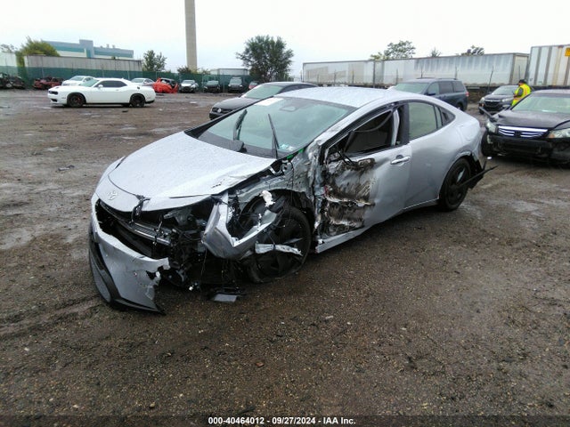 Toyota Prius Le Awd-e 2024 JTDADABU8R3016084 Image 2