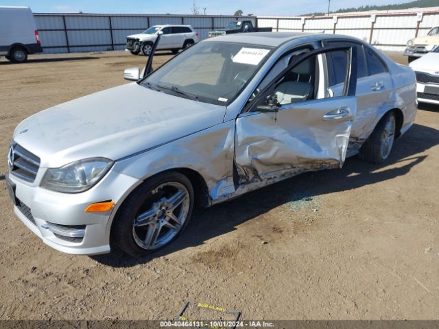 WDDGF4HB8EA904986 Mercedes-Benz C 250 Luxury/sport