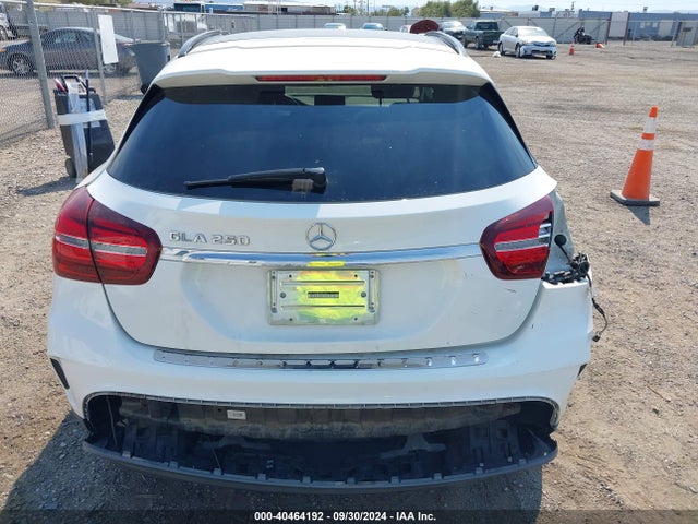 Mercedes-Benz GLA 250 2018 WDCTG4EB9JJ531066 Image 17