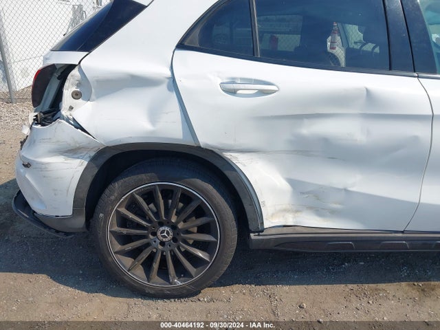 WDCTG4EB9JJ531066 Mercedes-Benz GLA 250