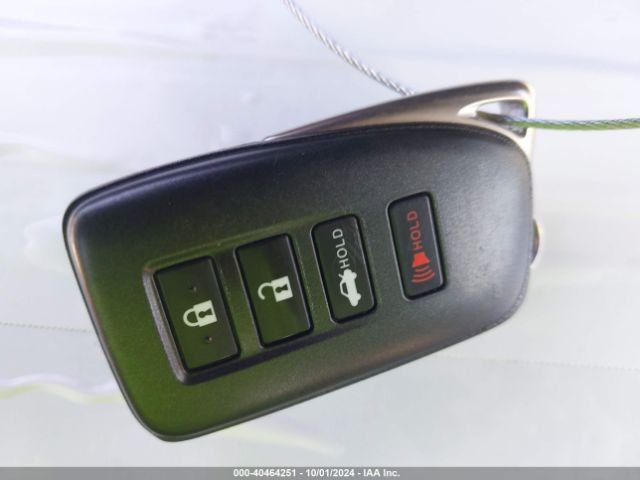 JTHBA1D25G5029349 Lexus IS 200T