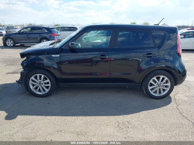 KIA SOUL + 2017 KNDJP3A50H7411915 Image 14