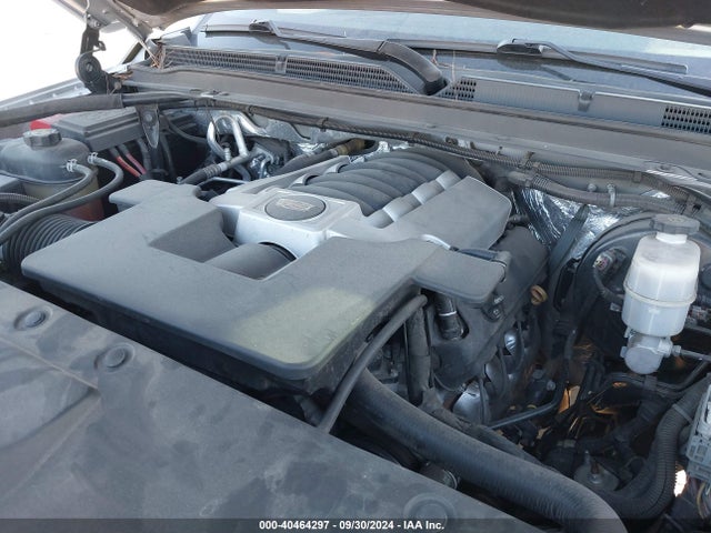 1GYS3JKJ2HR137860 Cadillac Escalade Esv Premium Luxury