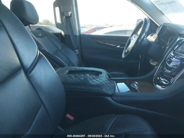 1GYS3JKJ2HR137860 Cadillac Escalade Esv Premium Luxury