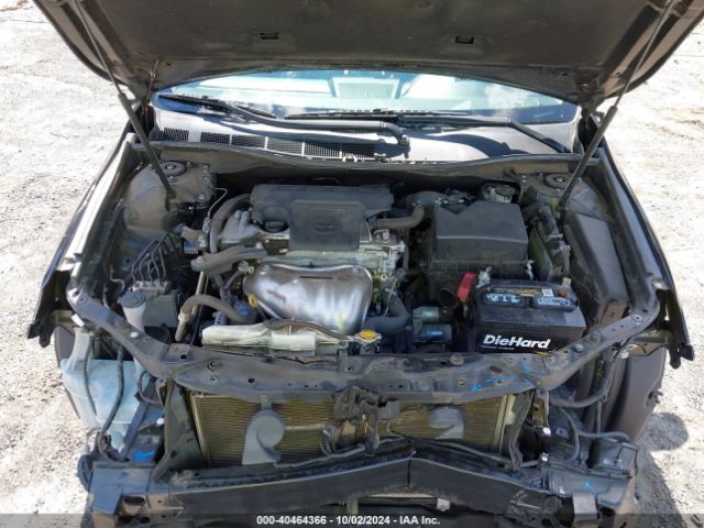 4T1BF1FK4FU489473 Toyota CAMRY SE