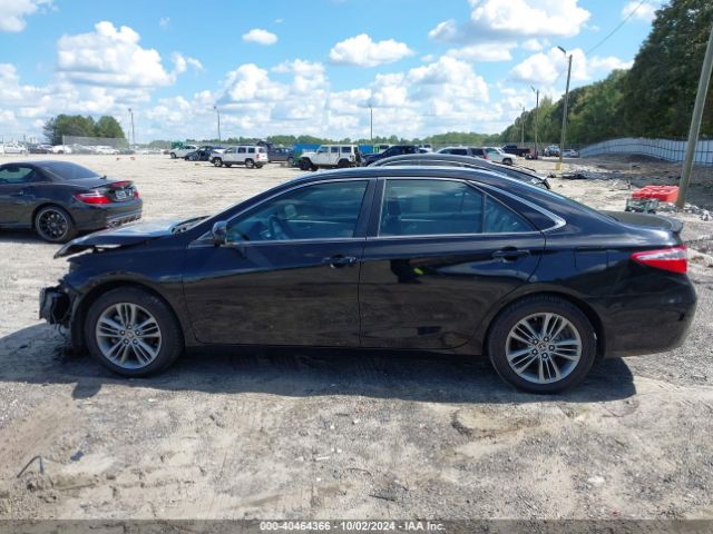 4T1BF1FK4FU489473 Toyota CAMRY SE