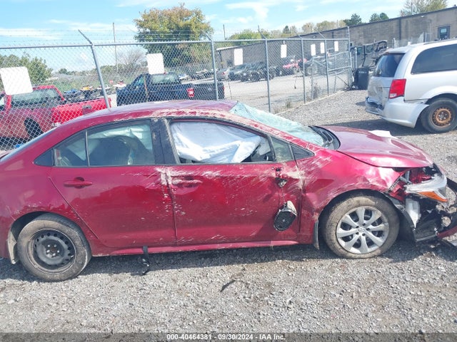 Toyota COROLLA LE 2022 JTDEPMAE1NJ227248 Image 14