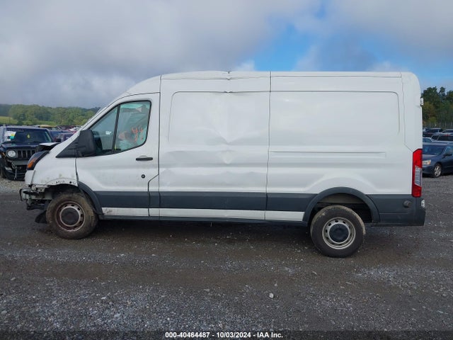 Ford Transit-250 2018 1FTYR2CM8JKB13350 Image 14