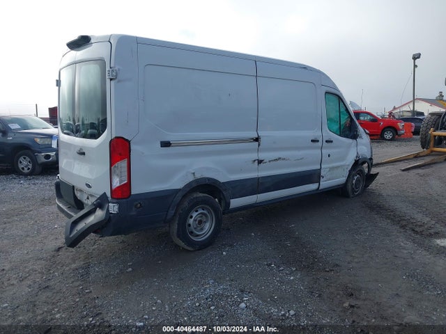 Ford Transit-250 2018 1FTYR2CM8JKB13350 Image 4