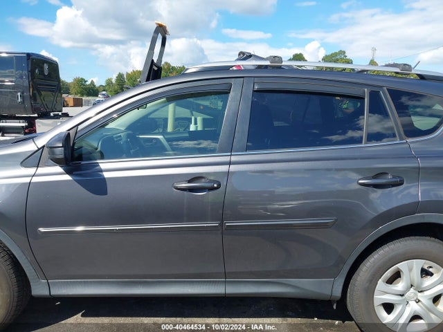 Toyota RAV4 LE 2015 JTMZFREVXFJ054178 Image 14