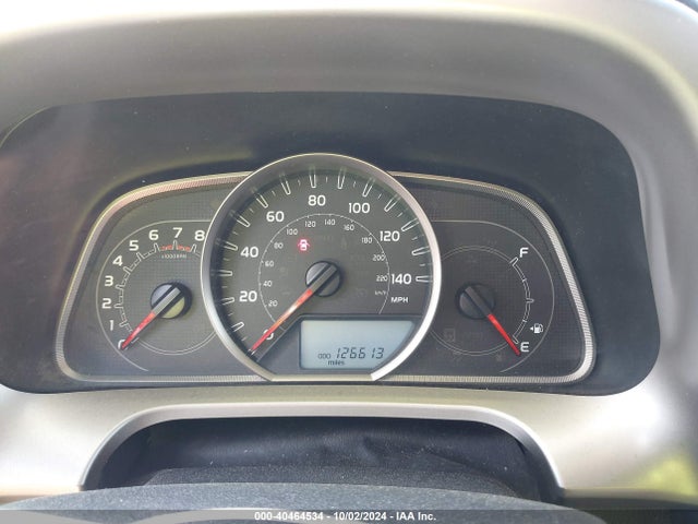 Toyota RAV4 LE 2015 JTMZFREVXFJ054178 Image 7