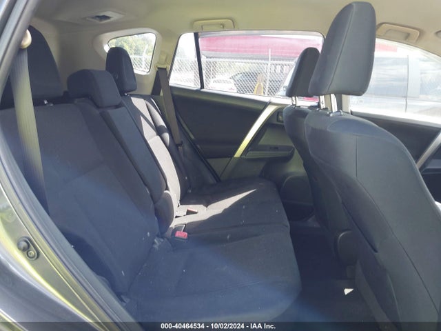 Toyota RAV4 LE 2015 JTMZFREVXFJ054178 Image 8
