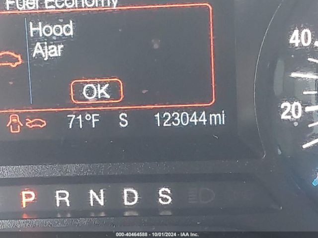 3FA6P0HD1FR212952 Ford FUSION SE