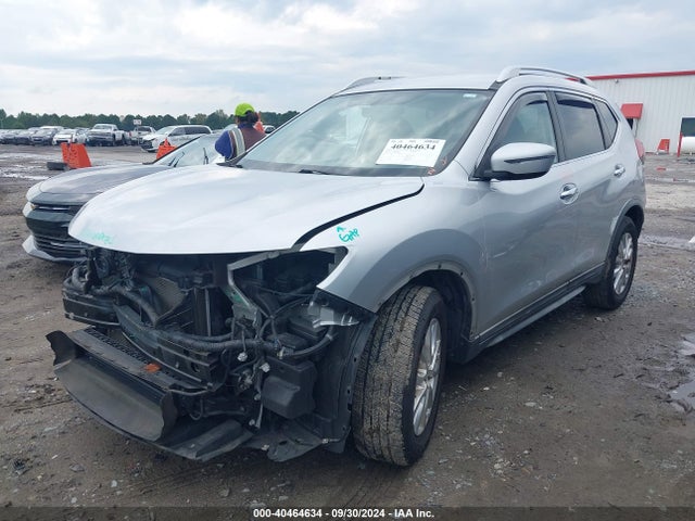 Nissan ROGUE SV 2018 KNMAT2MT6JP574705 Image 2