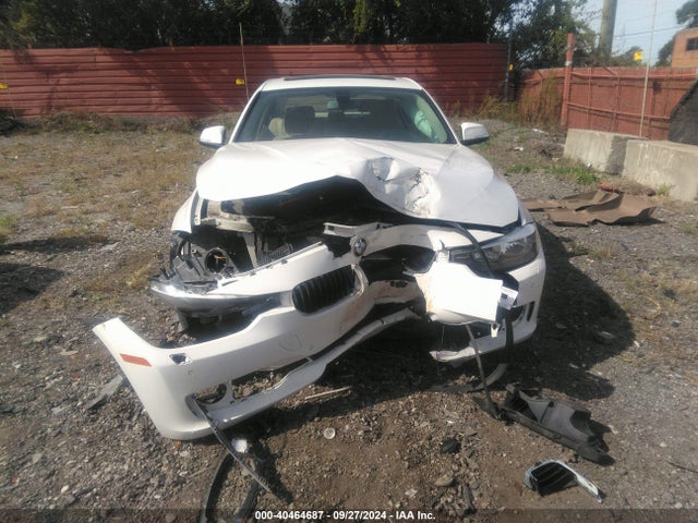 WBA3C3G57FNS76028 BMW 320i Xdrive
