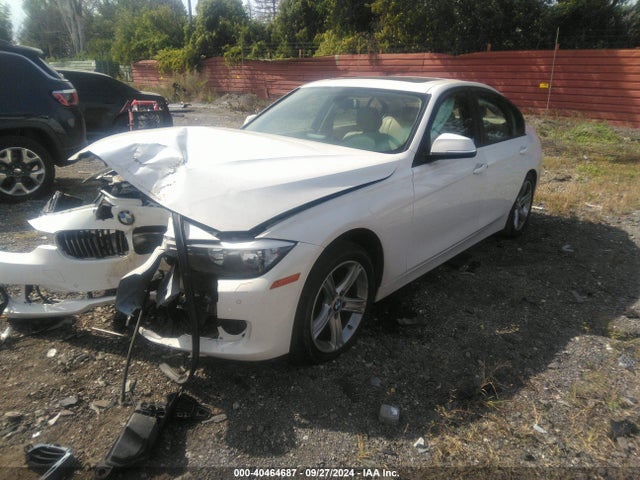 WBA3C3G57FNS76028 BMW 320i Xdrive