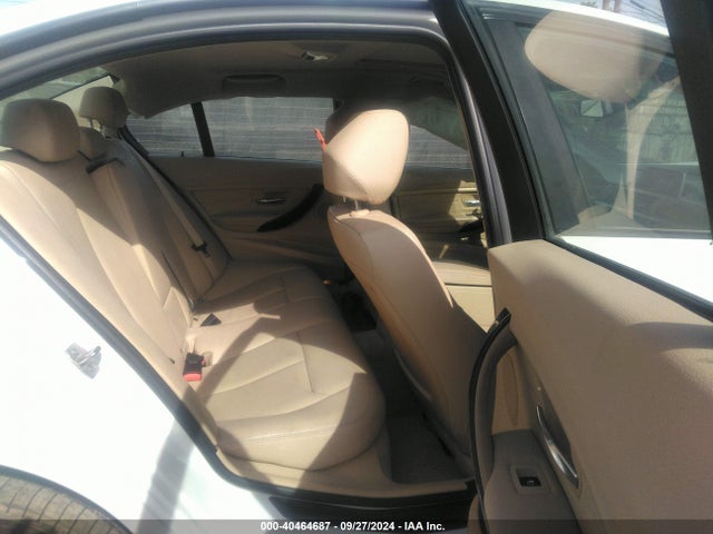 WBA3C3G57FNS76028 BMW 320i Xdrive
