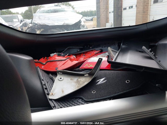 JN1AZ4EH1EM636381 Nissan 370z Touring
