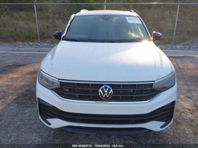 3VVCB7AXXNM176751 Volkswagen Tiguan 2.0t Se R-line Black