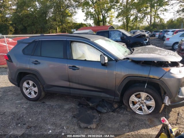 2T3W1RFV6MC121374 Toyota Rav4 Xle