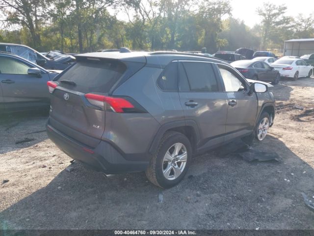2T3W1RFV6MC121374 Toyota Rav4 Xle