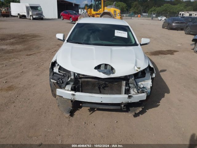 1G1125S3XEU111084 Chevrolet Impala 2lt