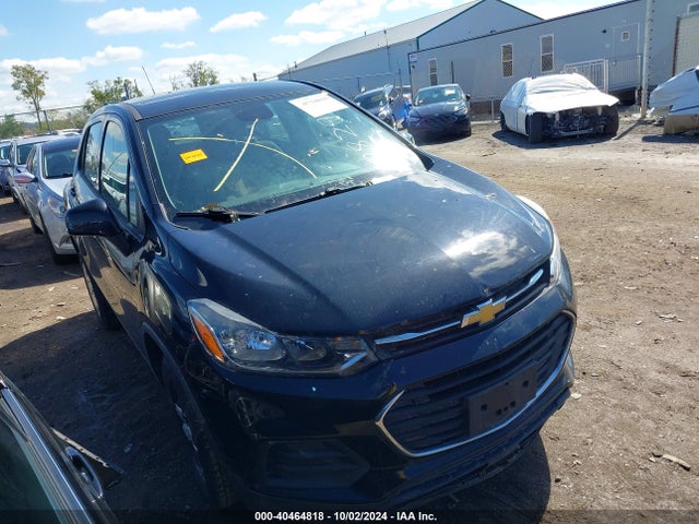 Chevrolet TRAX LS 2017 3GNCJKSBXHL282951 Image 1