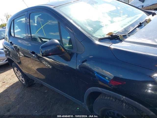 Chevrolet TRAX LS 2017 3GNCJKSBXHL282951 Image 13
