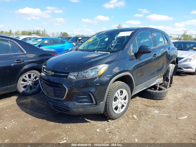Chevrolet TRAX LS 2017 3GNCJKSBXHL282951 Image 2