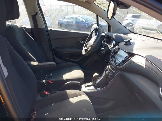 Chevrolet TRAX LS 2017 3GNCJKSBXHL282951 Image 5