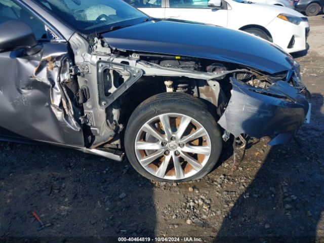 JTHBA1D22G5024285 Lexus IS 200T