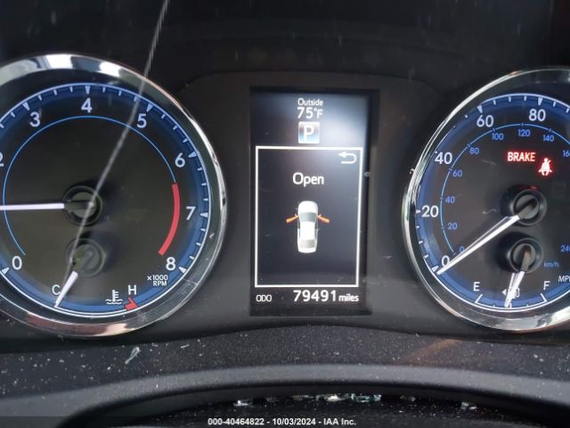 2T1BURHE4KC156262 Toyota Corolla Xse